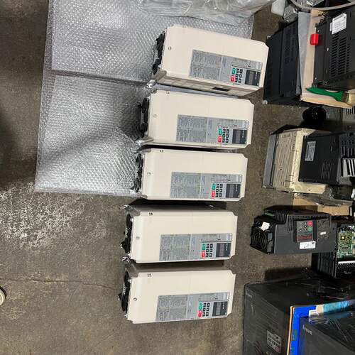 【工控自动化】安川A1000变频器15KW，AB4A0038FBA，102议价
