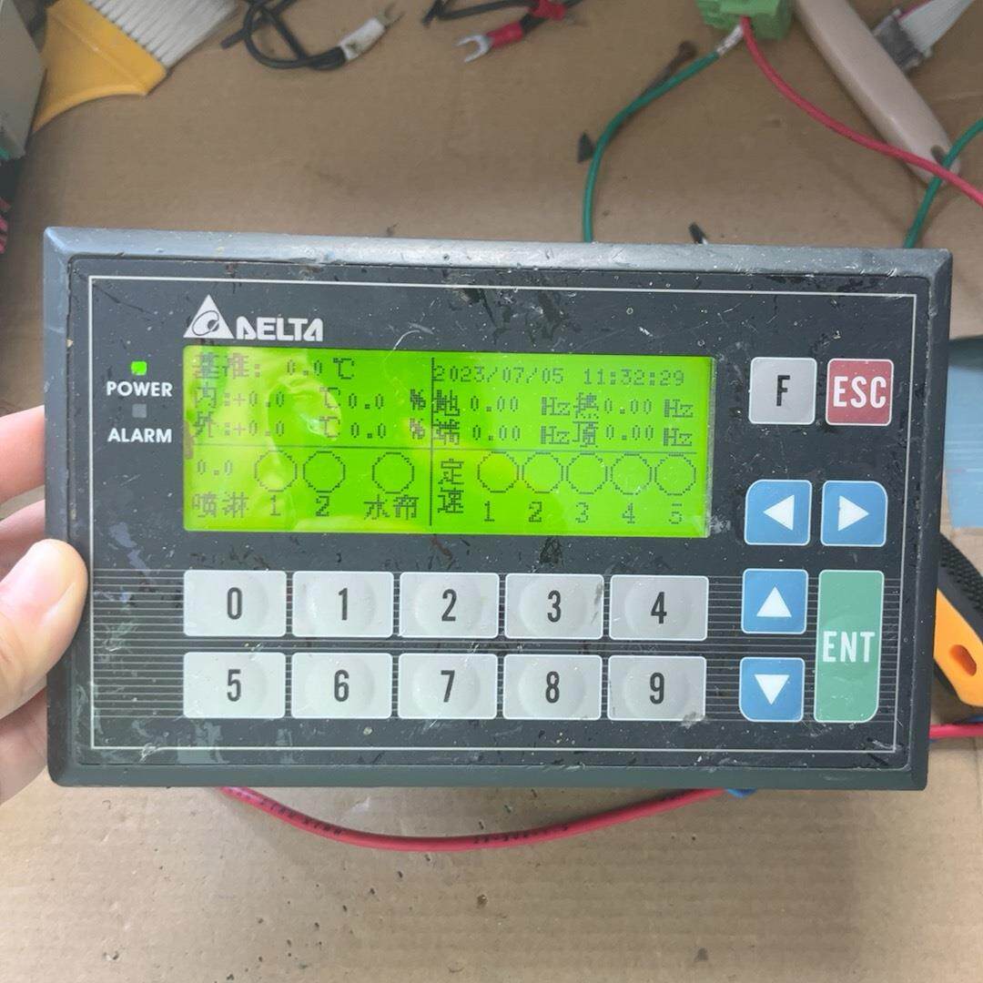 TP04P-20EXL1T 台达显示器 功能正常 实图拍摄