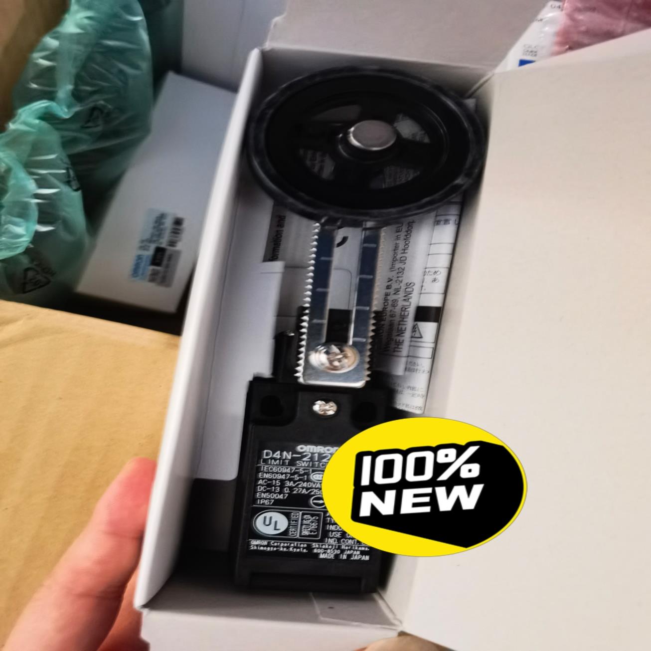 D4N-112H安全限位开关，全新原装。有限。