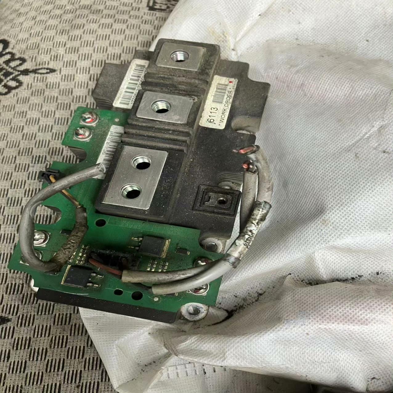 丹佛斯FC302N 200KW变频器模块触发板130B725