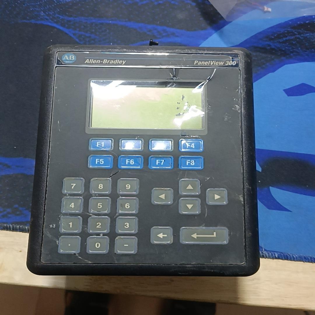 [德峰]拆机AB触摸屏  2711-K3A2L1功能正常液晶有点实物