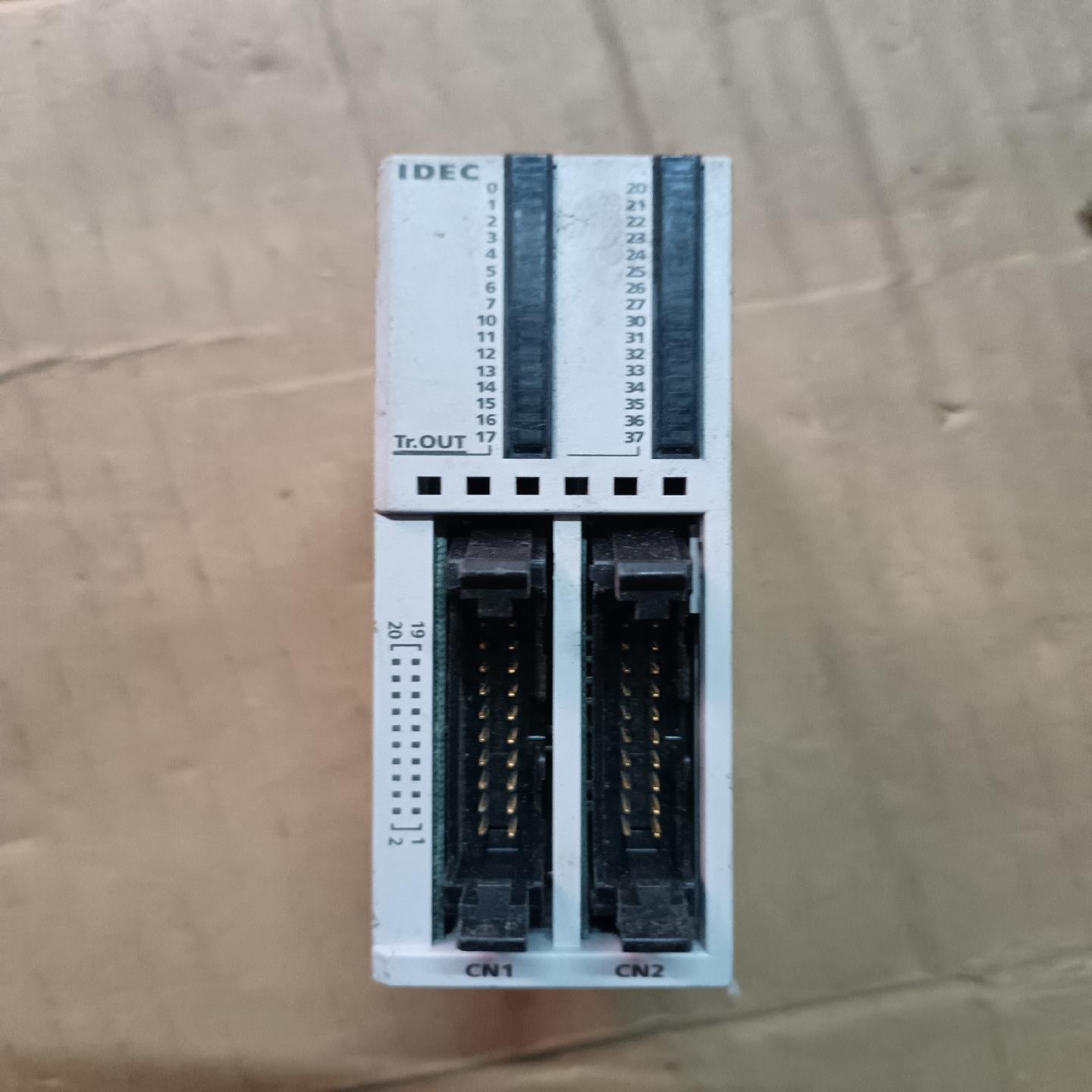 和泉模块FC4A-T32K3,，成色如图，只有一