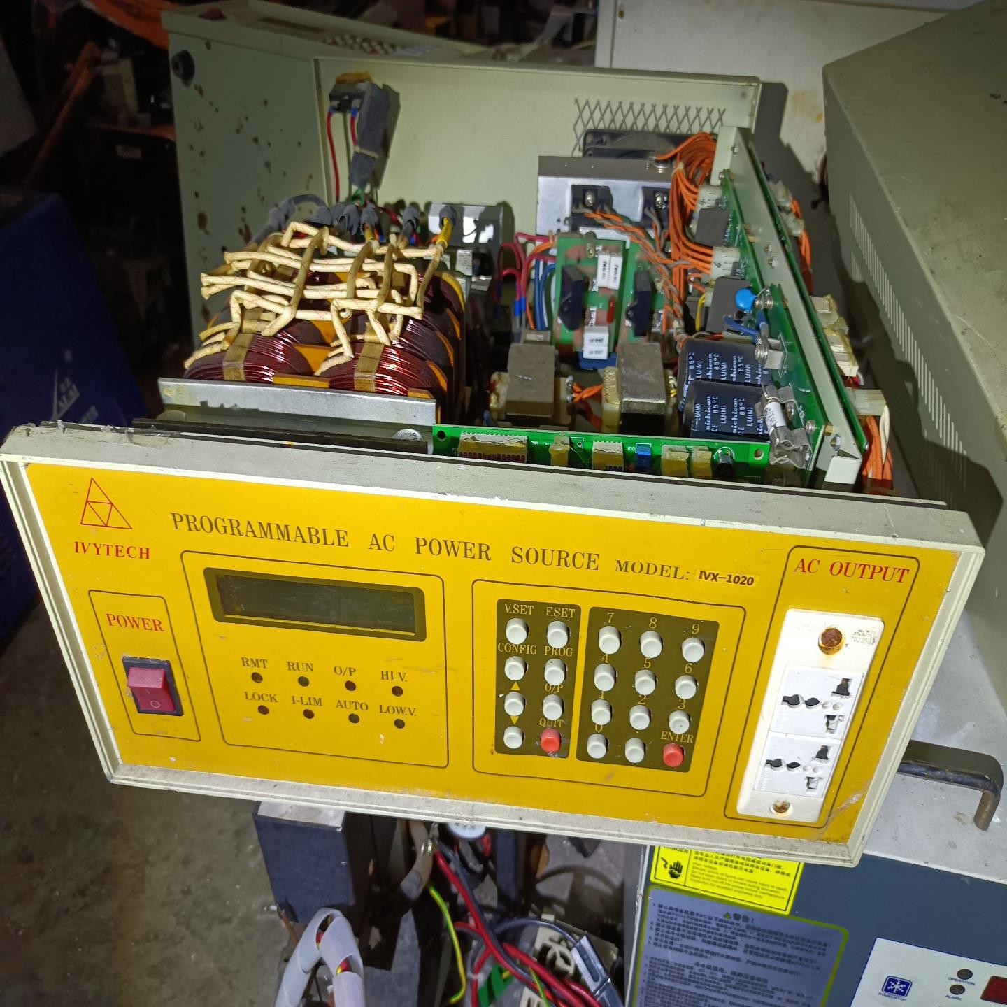 [德峰]2kva变频电源交流可调电源调频ac测试电源ivx-1020