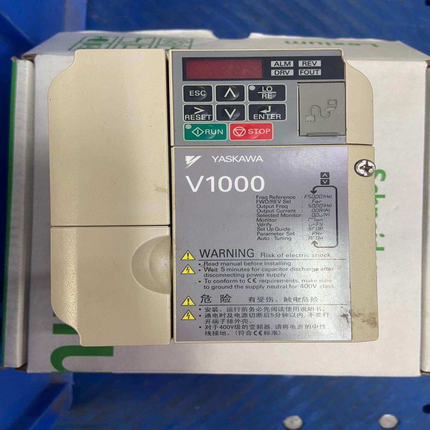 安川变频器CIMR-VB4A0002BBA 0.75KW/0