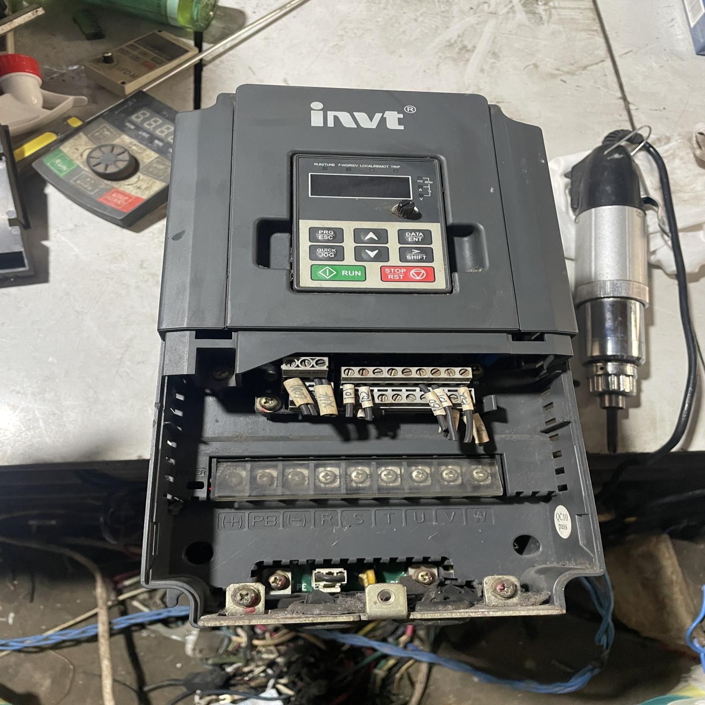 英威腾变频器4kw英威腾GD100-004G-4拆机一台 成