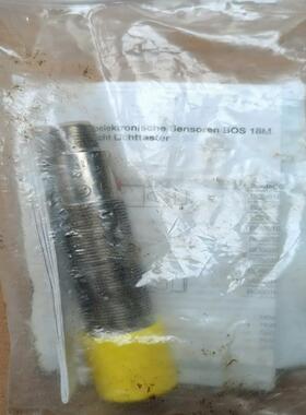 巴鲁夫 BOS01EY  BOS 18M-PA-ID20-S