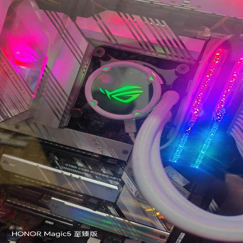 [德峰]ROG 飞龙360一代白色argb版 保修到2026年4月