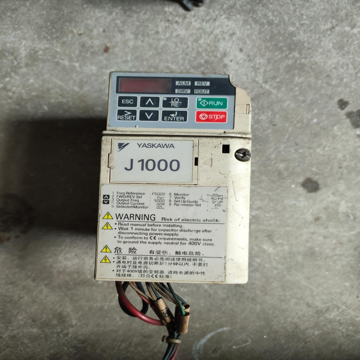 安川变频器CIMR-JBBA0003BAA