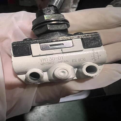 SMC机械阀VM130－01，成色如图，，功