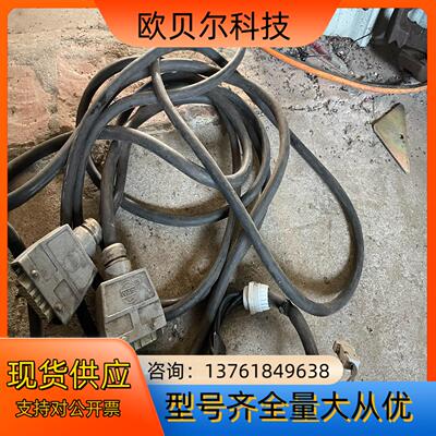 卡诺普机器人控制器线crp-cd60有两条一条大概有6