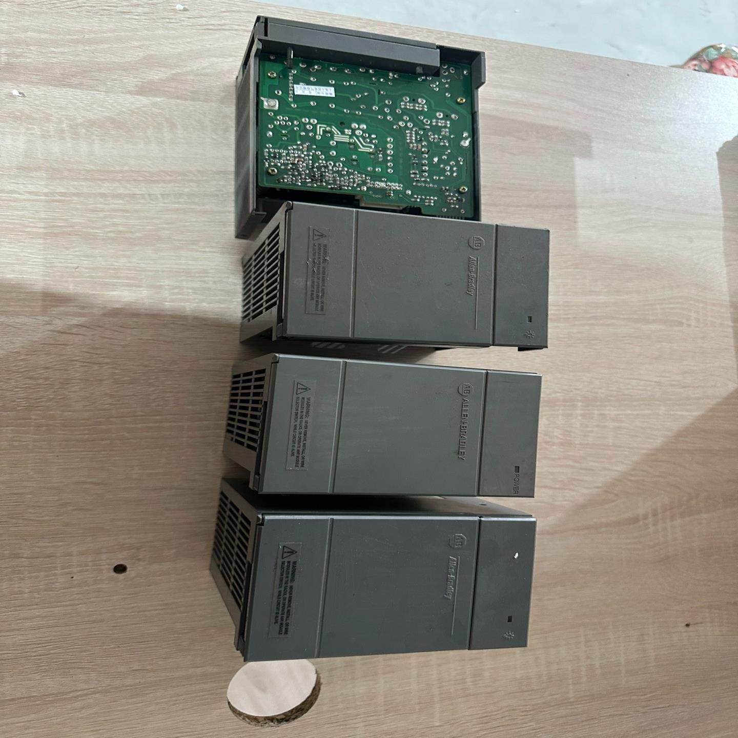 ab电源模块好壳1746-P2实物600/个新款板子成色好无