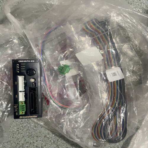 东方电机驱动器CRD507H-KD全新带线插头
