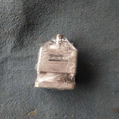 {雅致机械商行}新宝减速机VRSF-20C-400 -T51 120新宝减