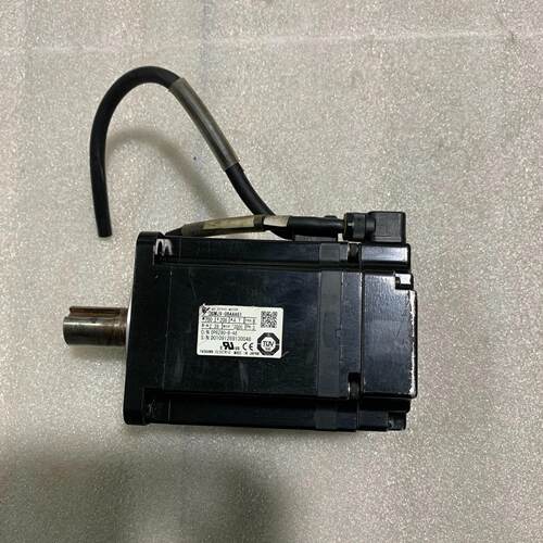 [德峰]拆机安川SGMJV-08AAA61电机，成色如图，质量包好