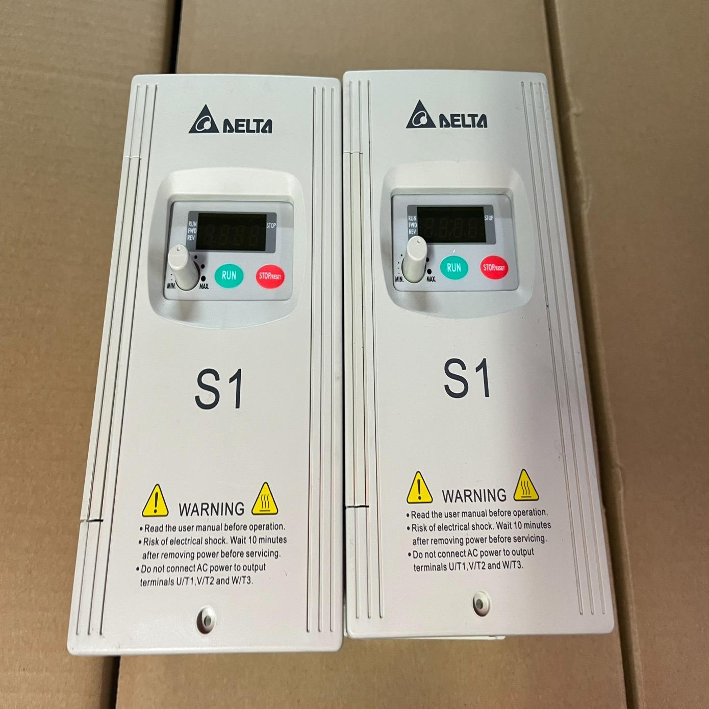 （设备配件） 变频器KW380成色 VFD022S43D2.2 V台达