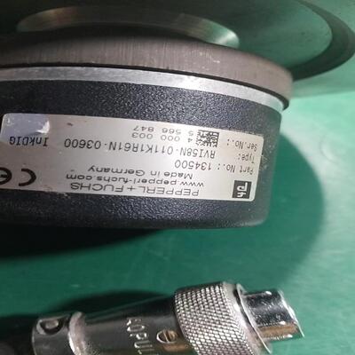 （设备配件）011RVI58N-拆机-功03600K1K1R61N编码器