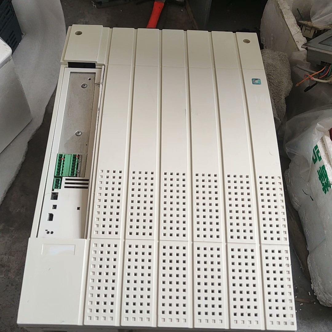 （设备配件）变频器伦茨 KW45包好前发-E，功能EVF8224 发货，