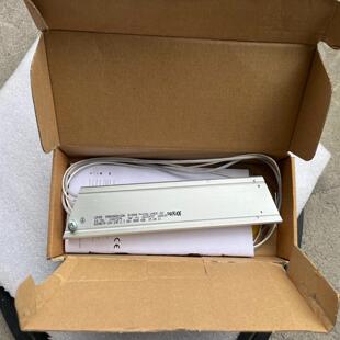 全新 如图所示 Lenze伦茨电阻 ERBM390R100W