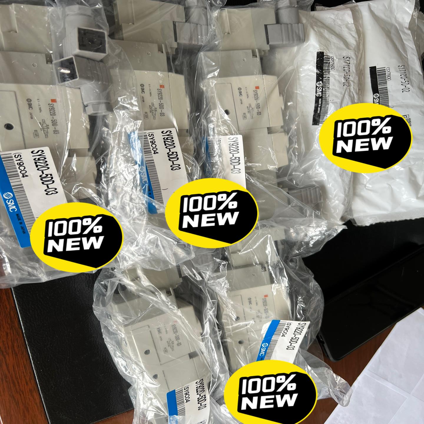 电磁阀SY7120-5D-02共计2个110SMC正品