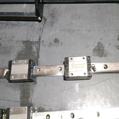 [德峰]TBI S20VN直线导轨，导轨长1220mm，滑块70*4