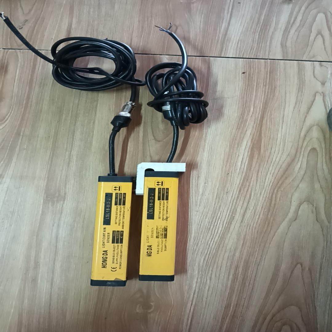 HONG DA LSL 18-8/2-J 安全光栅