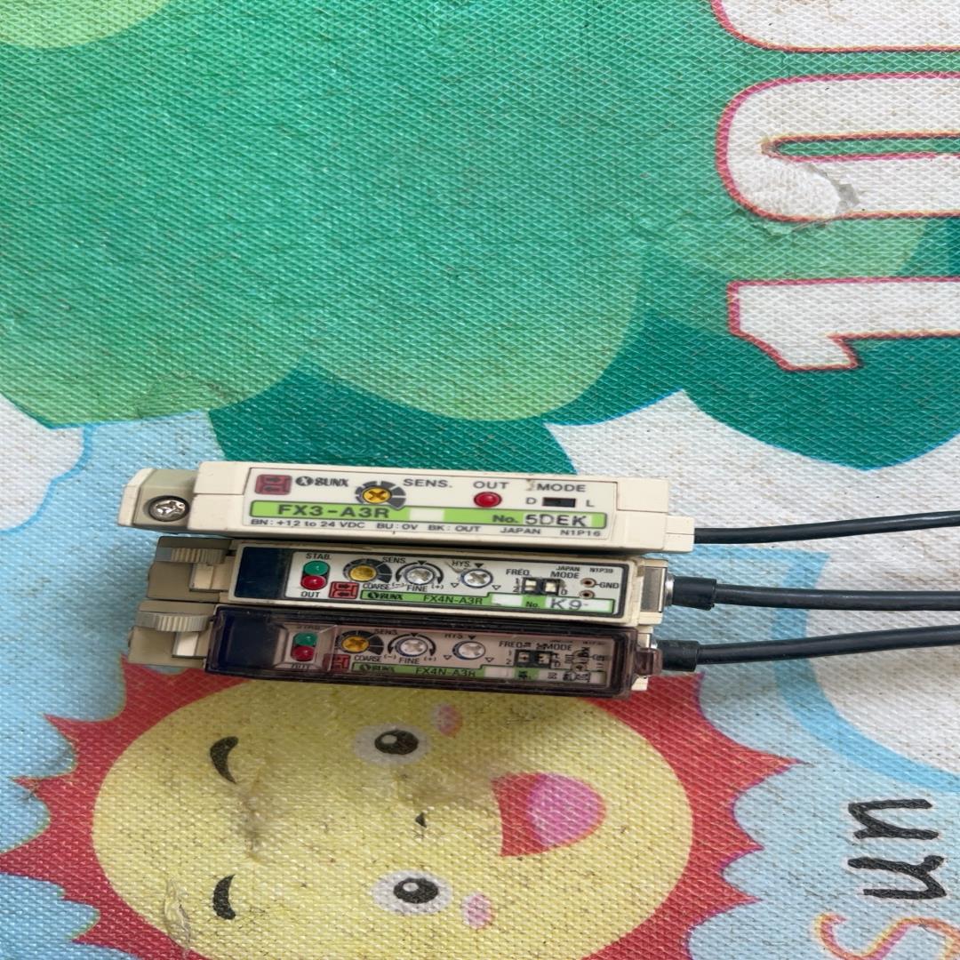 [德峰]光纤A3RFX4N FX3A3R议价放大器--神视SUNX