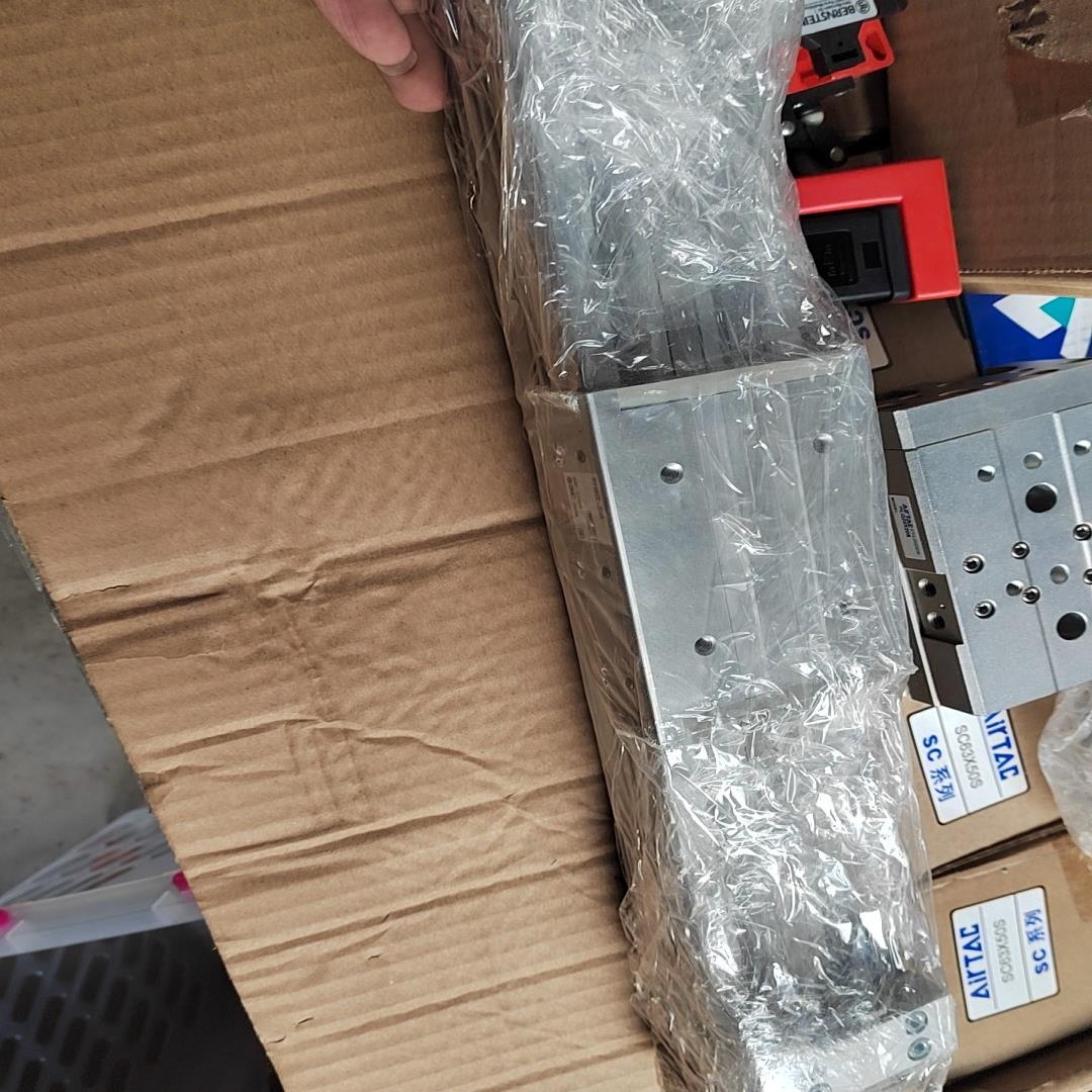 SMCSMC MY1M20-200H 无杆气缸