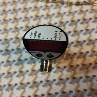 易福门PN7002压力传感器 供应商把标签撕了防 全新备件