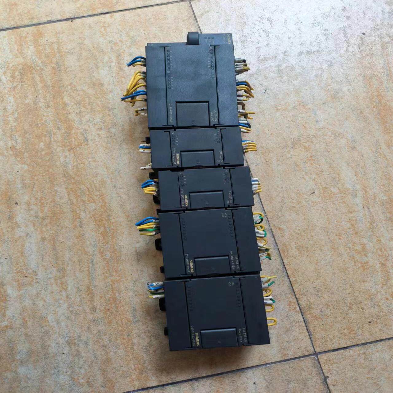 （设备配件）西门子PLC    CPU 224 CN    扩展 一套