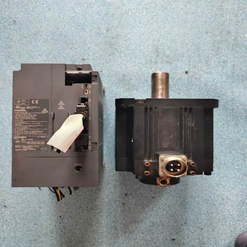 {雅致机械商行}三菱MR-J3-500A驱动HF-SP502电机自拆机