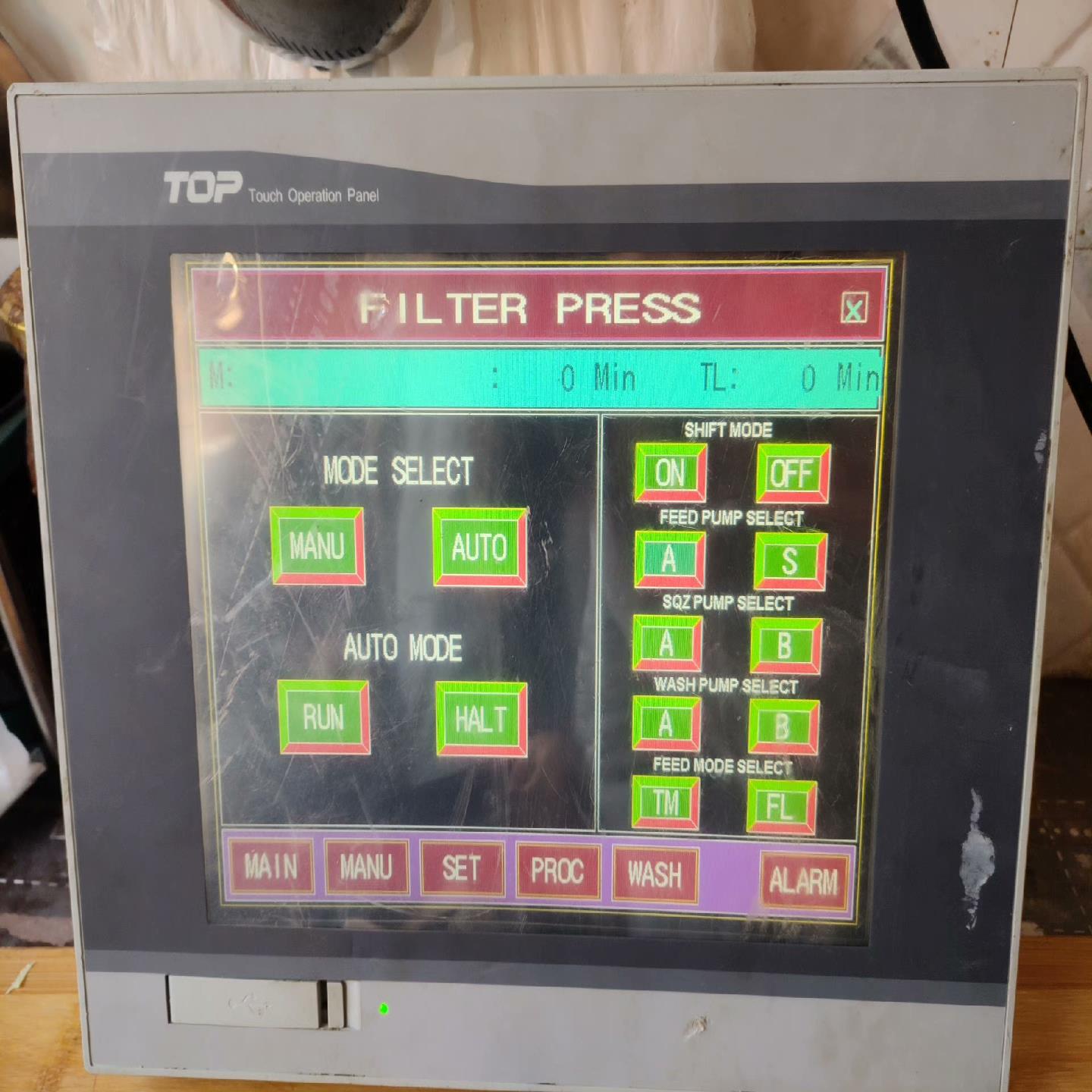 XT0P10TS-SA触摸屏，图片为，开机如图，