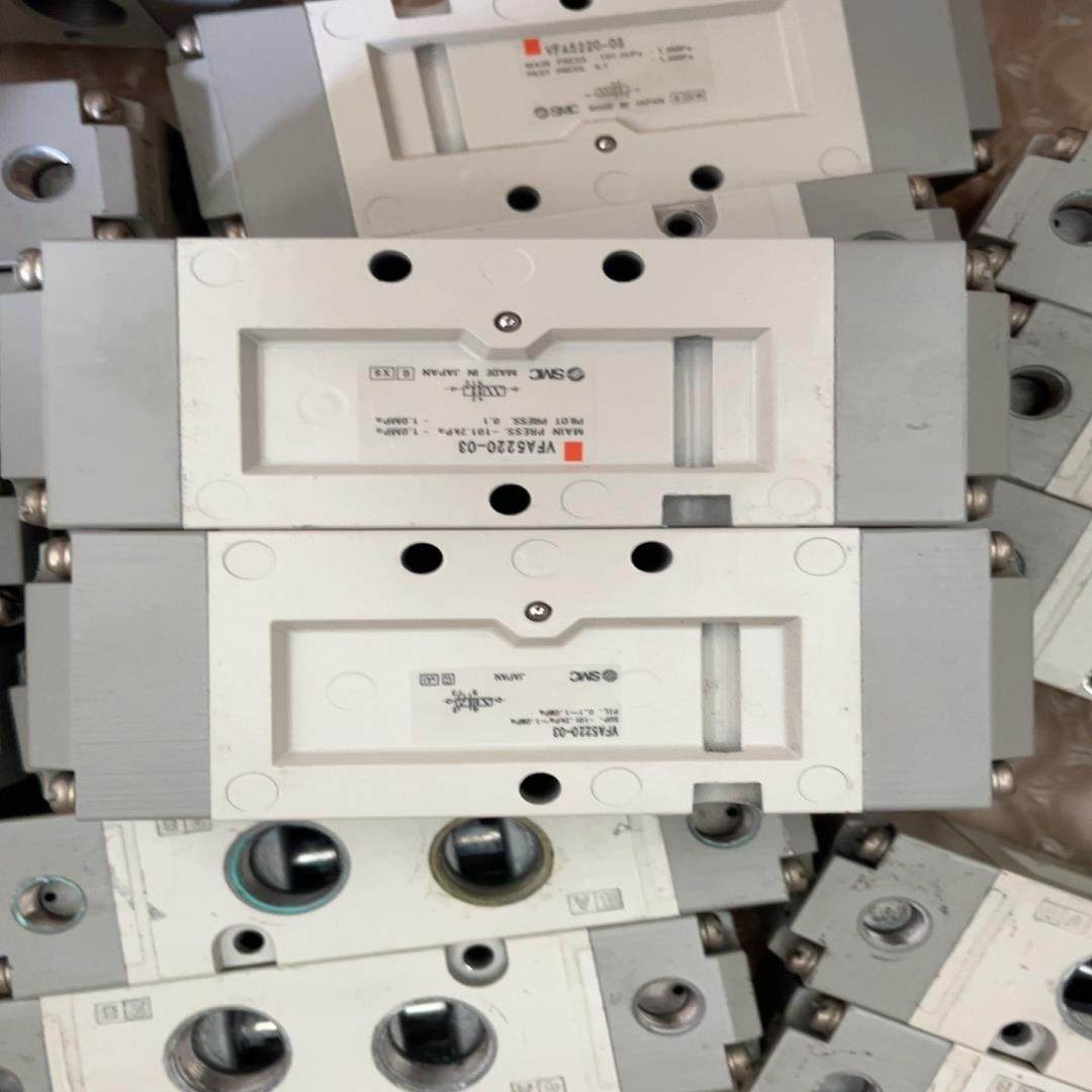 SMC电磁阀85新VFA5220-03现货处理议价