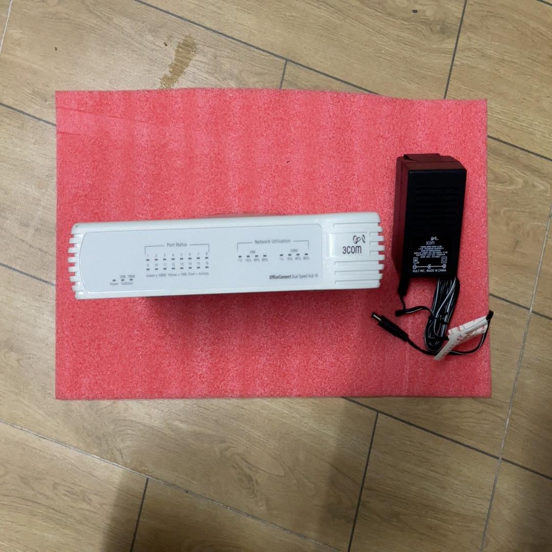 闲置3COM 3C16754交换机16口 带充电器  全