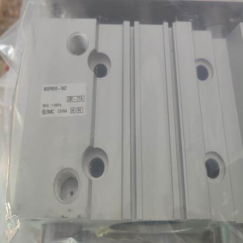 气缸MGPM50-25Z  MGPM50-50Z以上保