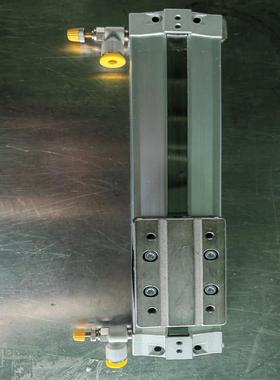 机械无杆气缸 MY3A16-100 品 成色如下