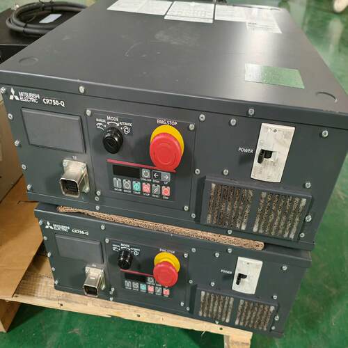 （设备配件）三凌机器人控制器CR75007VQ-1