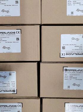 PCV100-F200-B17-V1D 全新未使用，功能完好