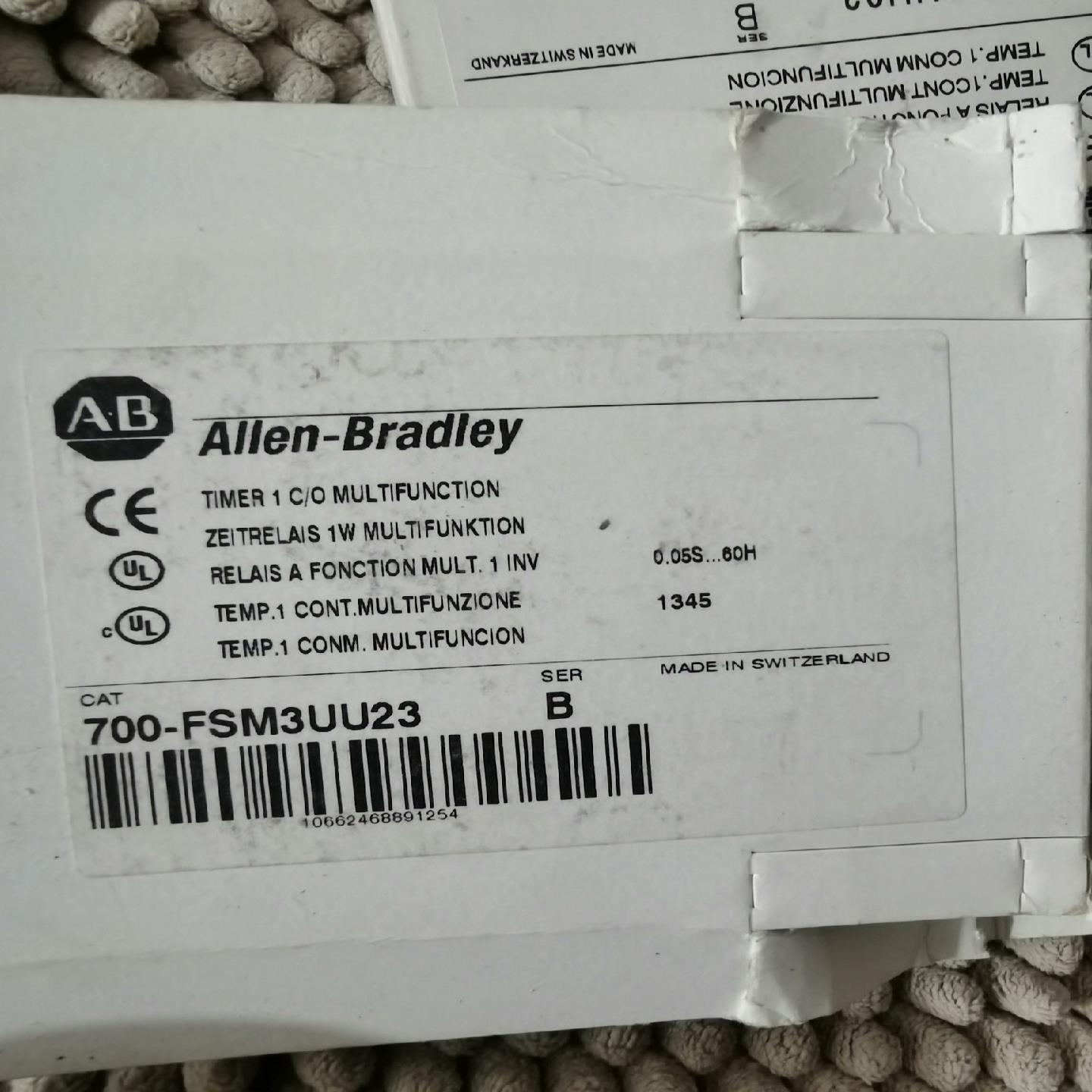 700-FSM3UU23  全新罗克韦尔时间继电器