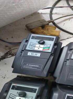 [德峰]三晶ATV13-2.2KW变频器六台，成色自定义，两台缺端盖