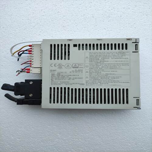 SMC驱动器LECSA2-S3  2片 1片成色新