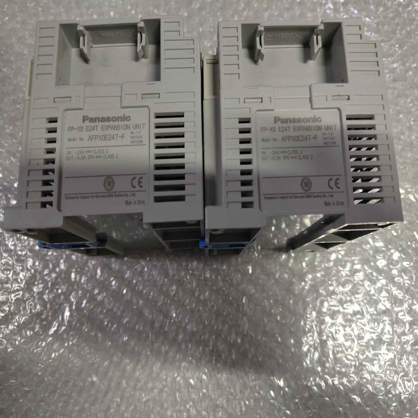 PLC模块 AFPX0E24T-F有2个，如图实物，标单