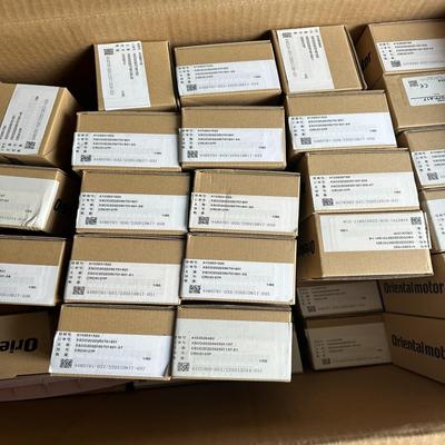 东方CRD5107P-A17 五相步进电机驱动器 全新原