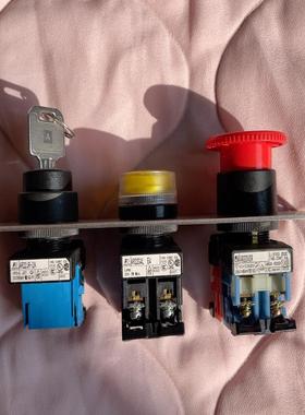 富士按钮套装AR22JR-2A，AR22G4L E4，A