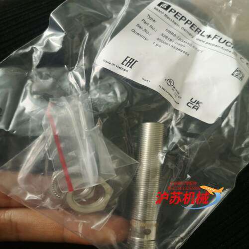 NBB2-12GM50-E2-V1 电感式传感器