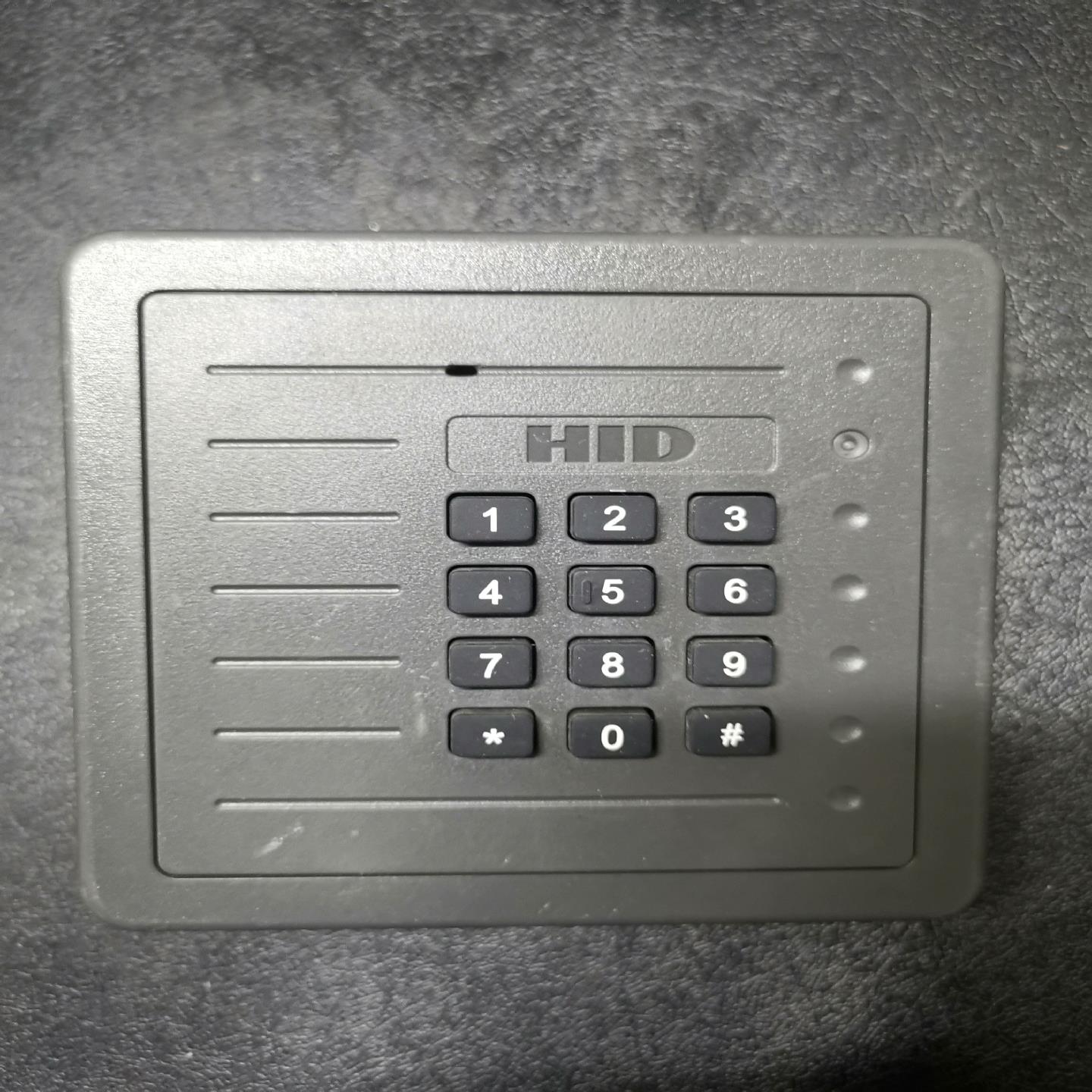 HID双频读卡器配件，现货，成色如图，标题为，需要请