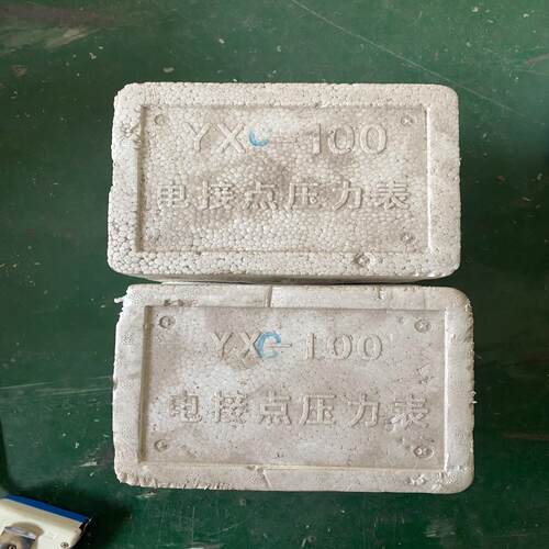 电接点压力表YX-100 0-1MPa