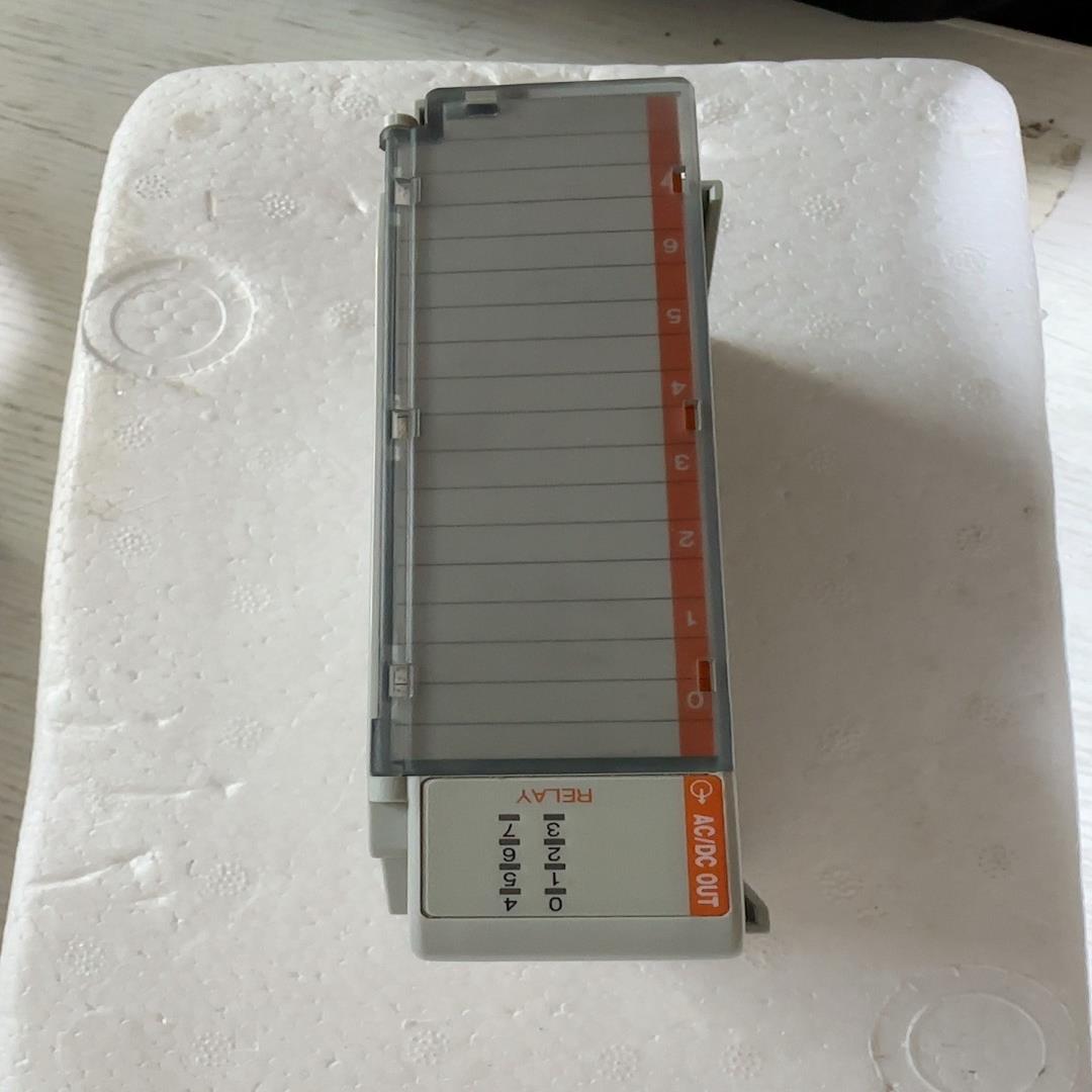 （设备配件）AB罗克韦尔1769-OW8成色好，功能正常，