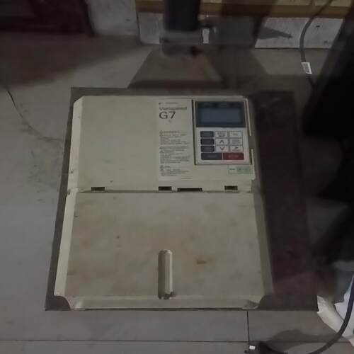 （设备配件）安川不知G7B4015变频器CiMR退换，-不功能成色G7如