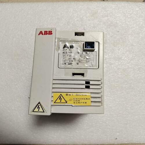 {莱茵电子商行}ABB变频器处理ACS143-K75-3-C成色如图功