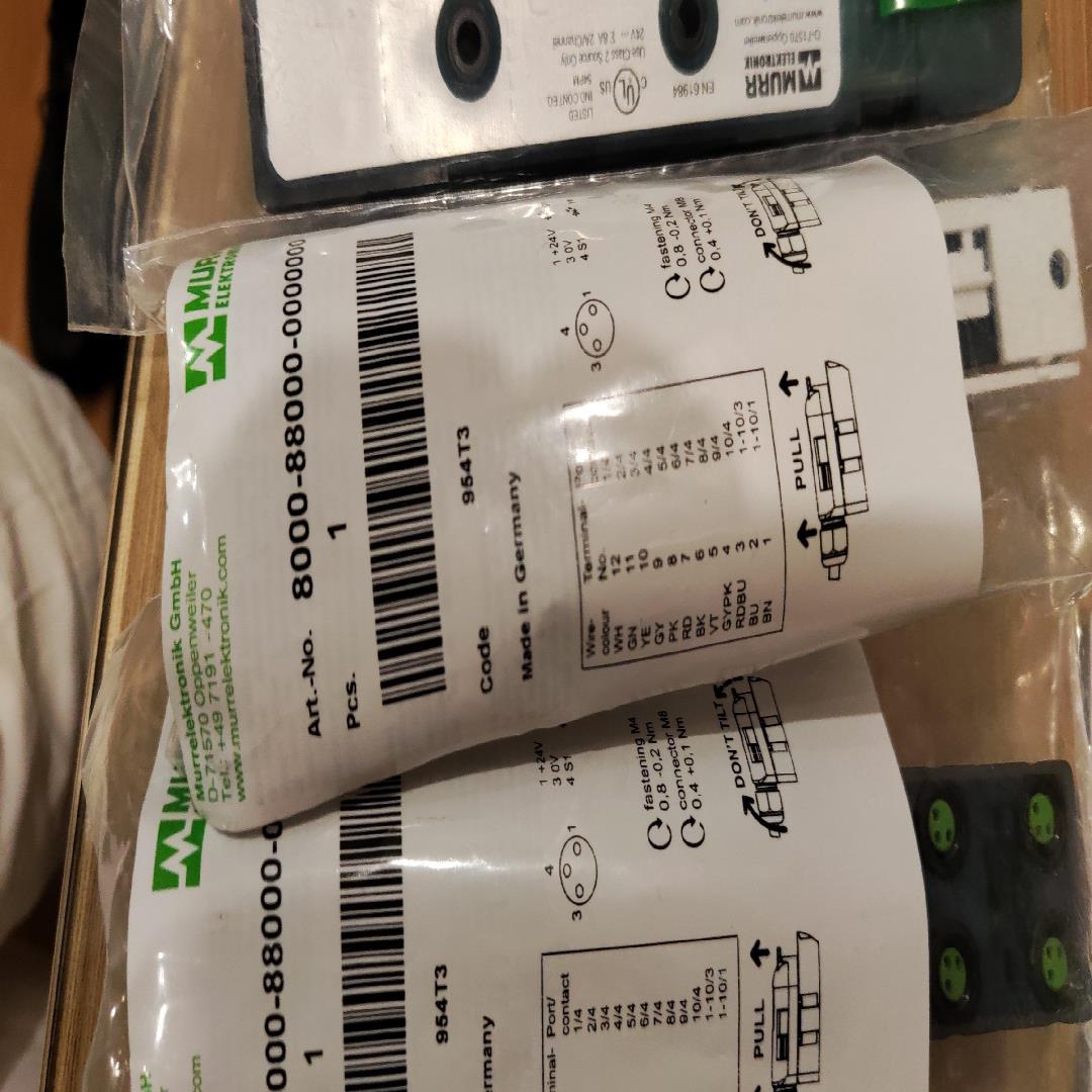 （设备配件） MURR800连接模块德国EN61984D71570 穆尔